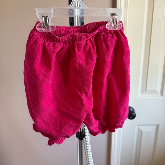 Five Little Monkeys 3t Floral Smocked set with Ruffle collar and Pink Bloomers - Picture 10 of 11